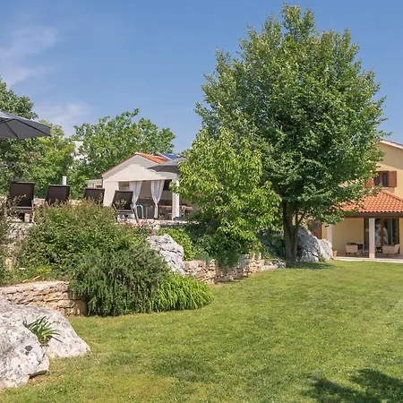 Casa Ida Makovci